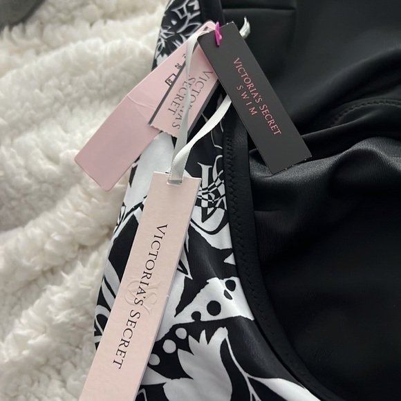 Victoria’s Secret One Piece Swimsuit Black and White size Large NWT - Picture 7 of 10